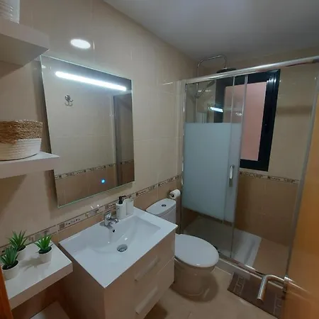 En Residencial Con Piscina