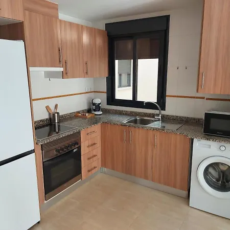Apartment En Residencial Con Piscina *