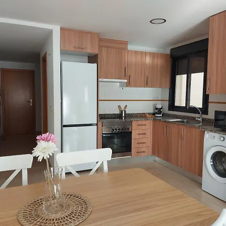 Apartment En Residencial Con Piscina